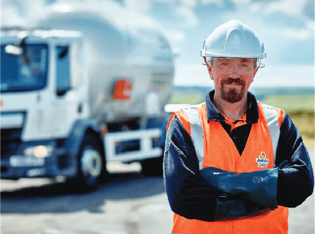 شحن خزانات الغاز